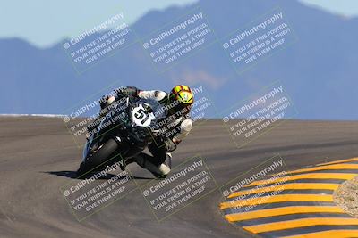 media/Oct-09-2022-SoCal Trackdays (Sun) [[95640aeeb6]]/Turn 12 (140pm)/